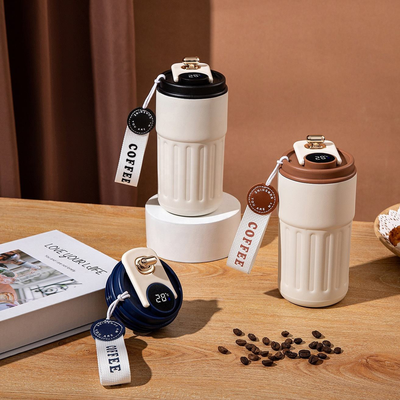 TEMPERATURE COFFEE AND DRINKS MUG VACCUM INSULATED DESIGN