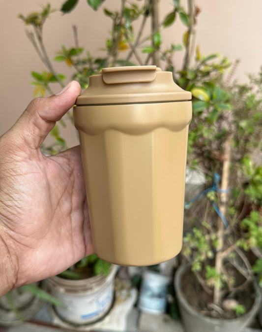Premium Coffee & Drinks Mug – Stylish, Durable & Perfect for Everyday Sips